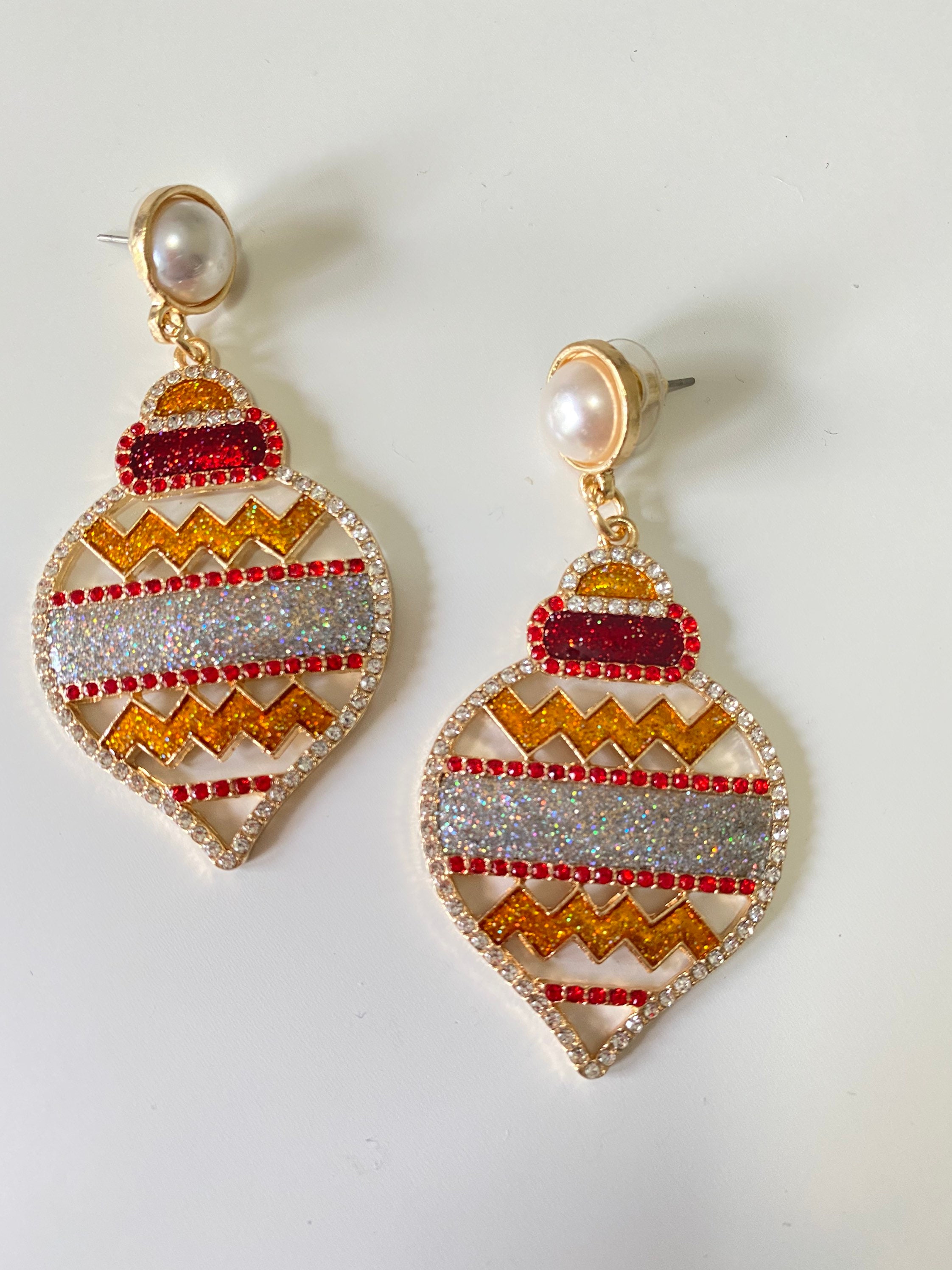 Vintage Style Ornament earrings , shiny and brite, Kitschy Christmas Christmas Earring