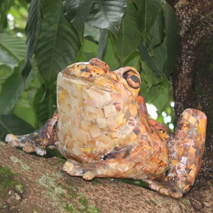 Frog sculpture, paper mache frog, papier mache frog, frog home decor, eco freindly image 3