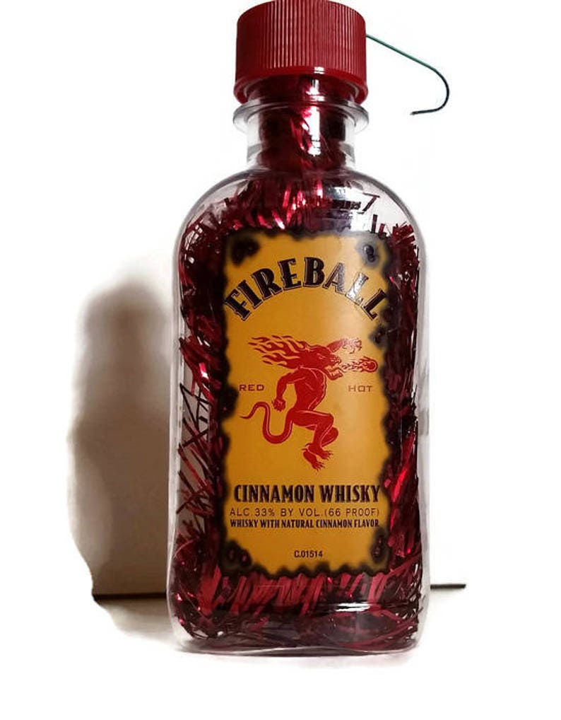 Boule De Feu Arbre De Noël On Sale Fireball Whisky Ornement De Noël Ornement De Cannelle Whisky Prêt à Expédier