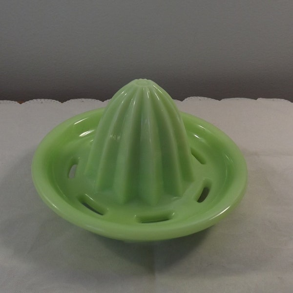 Green Jadeite Uranium Glass Juicer Kitchen Ware Jadeite  Reamer, Vintage 1930s Depression Glass