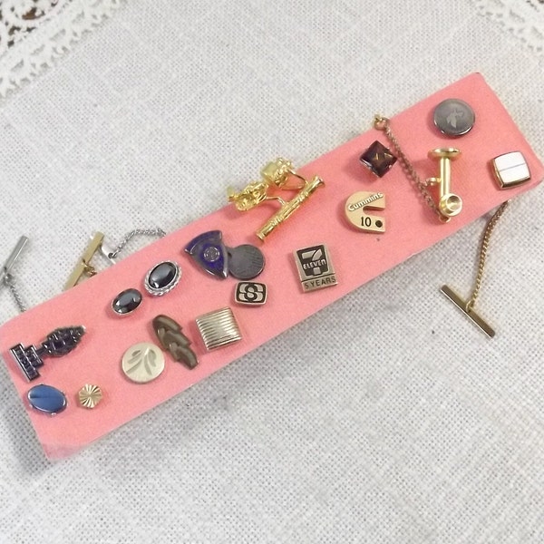 how to wear a vintage tie pin