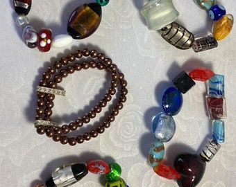 Lot de 5 bracelets de perles, taille unique extensible, perles réutilisables à faire soi-même