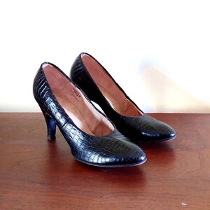 alligator skin pumps