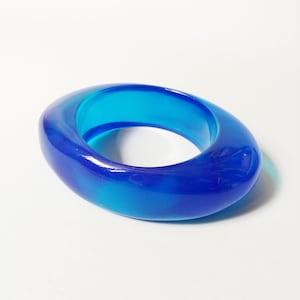 1960s Lucite Oval Bracelet | Vintage 60s Two Tone Blue Plastic Mod Bangle | Women&#39;s Costume Jewelry