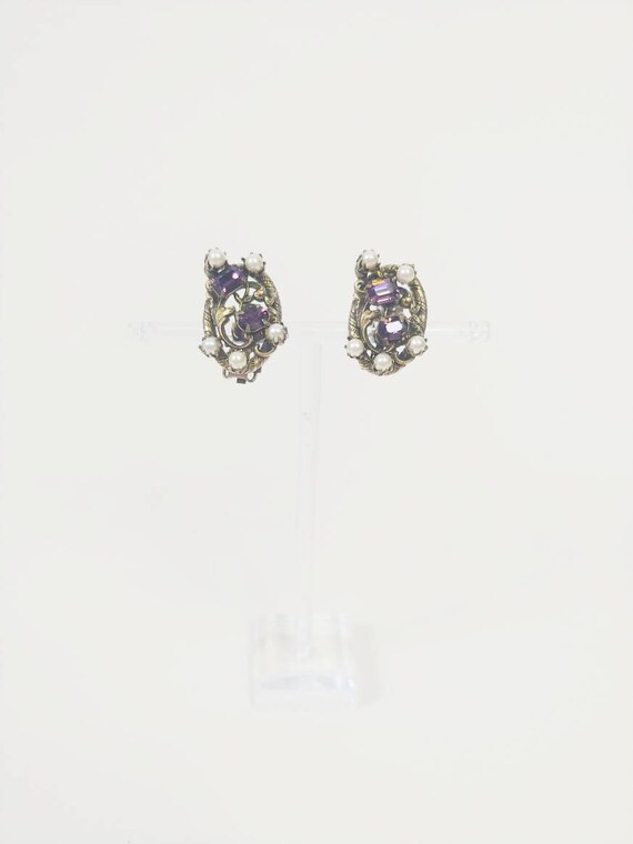 1950s Amethyst Purple Rhinestone Clip On Earrings… - image 2