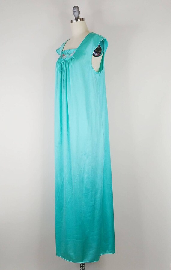 1980s Seafoam Green Nylon Nightgown | Vintage 80s… - image 5