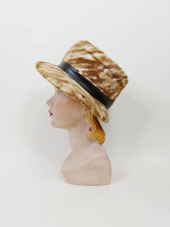 1960s Furry Animal Print Bucket Hat | Vintage 60s… - image 8