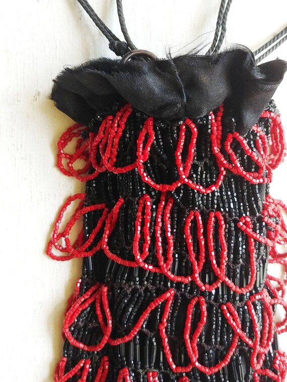 Victorian 1900s Black and Red Beaded Reticule wit… - image 6