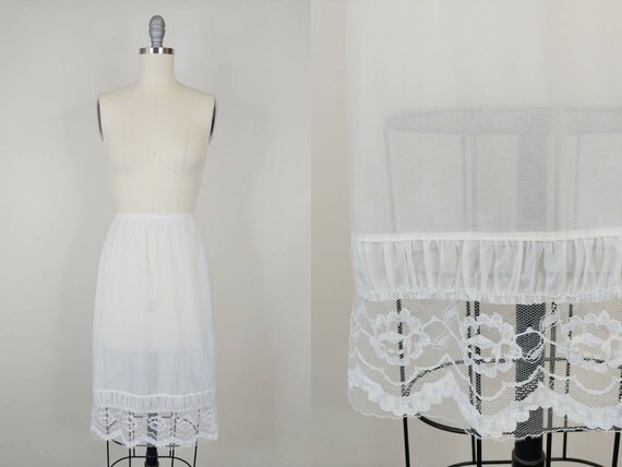 1950s White Nylon Half Slip | Vintage 50s Skirt S… - image 1