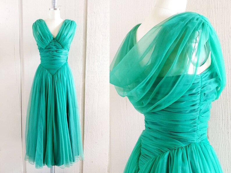 1950s Emerald Green Ballgown | Vintage 50s Bright Green Nylon Chiffon Formal Dress | Women's Prom Dress XXS 