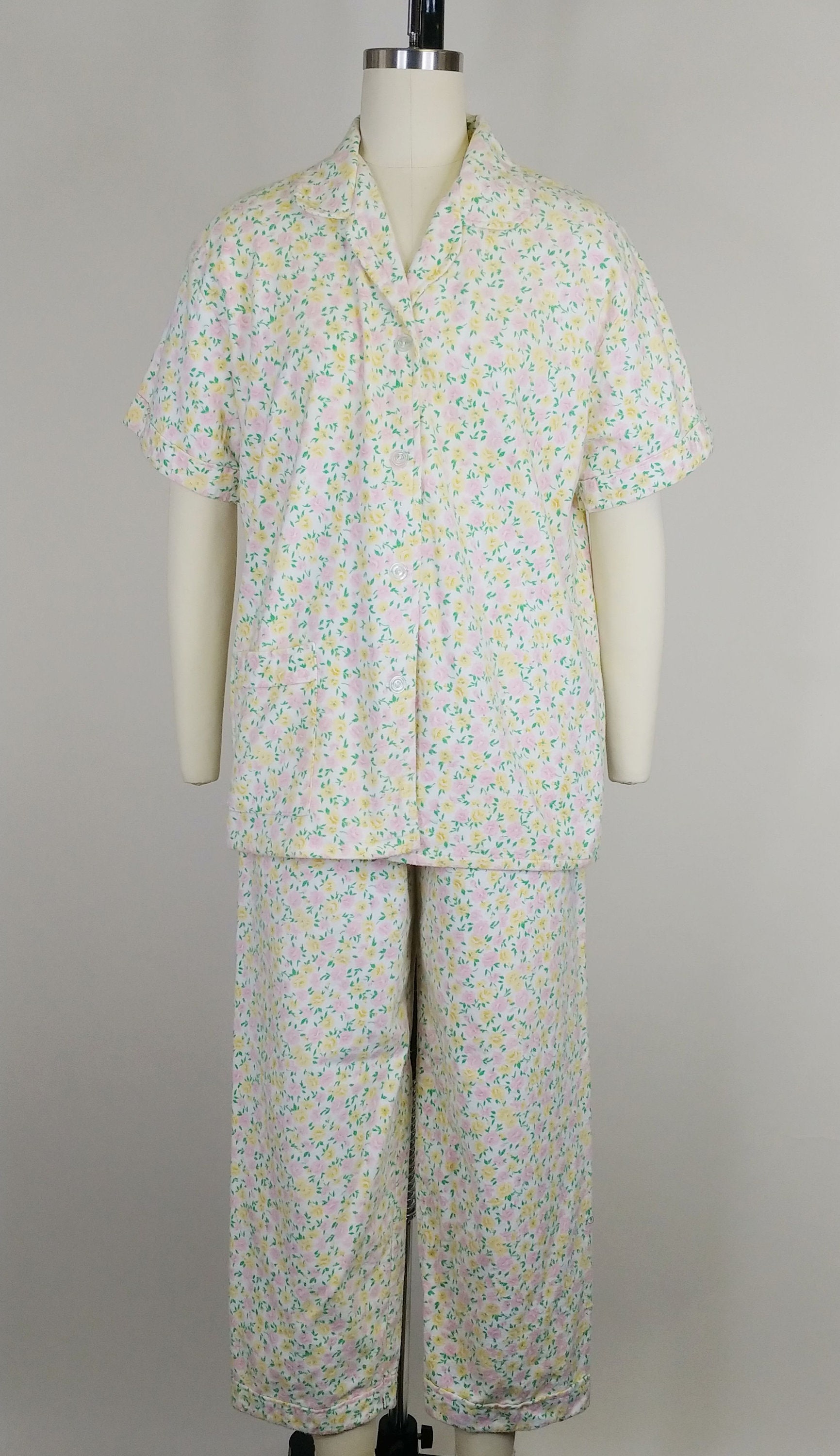 1960s Flannel Pajamas | Vintage 60s Pink Floral Menswear Button