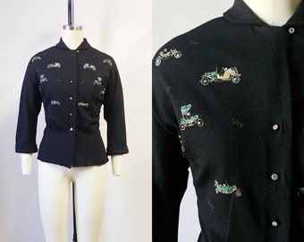 1950s Antique Automobile Novelty Print Black Wool Blouse | Vintage 50s Car Print Button Down Collared Top | Women's Clothing Medium