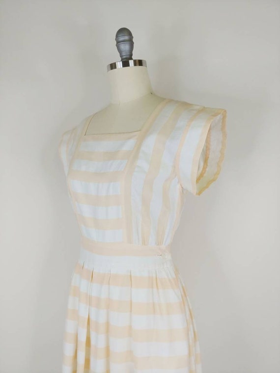 1980s Albert Nipon Butter Yellow Striped Cotton P… - image 5