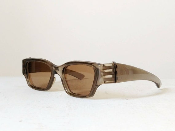 1950s Plastic Sunglasses | Vintage 50s Translucen… - image 6