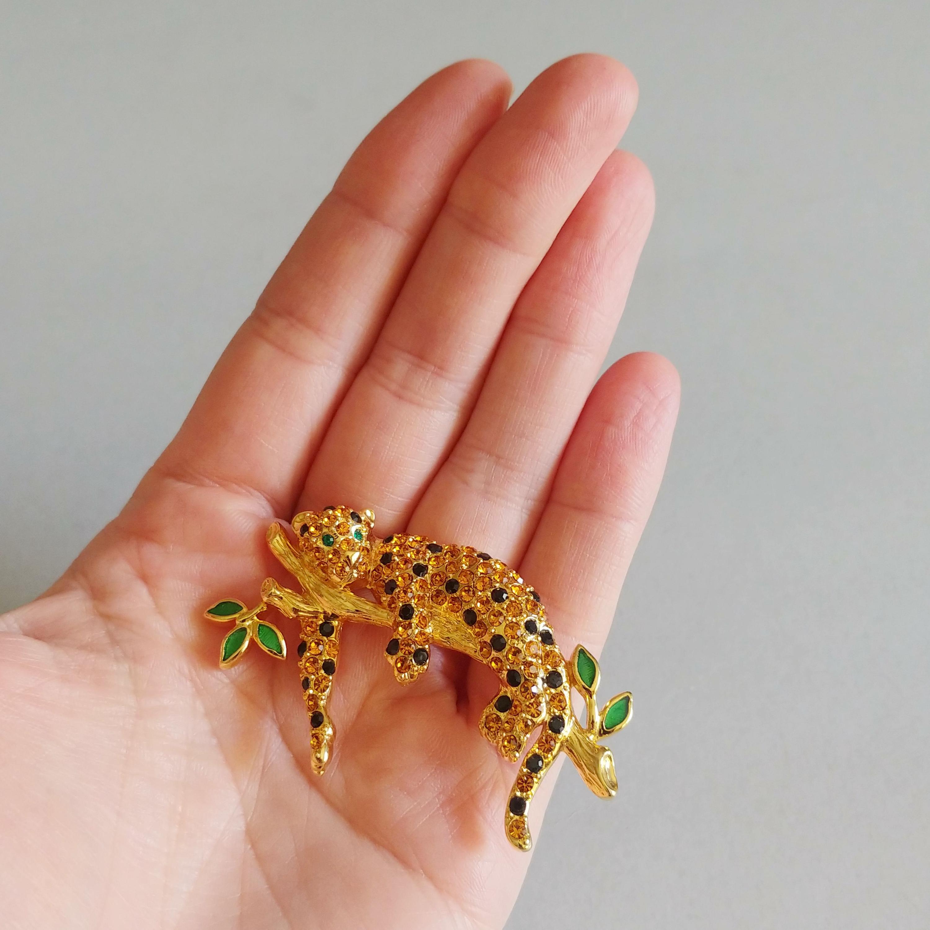 1997 Trifari Limited Edition Rhinestone Leopard Brooch | Vintage