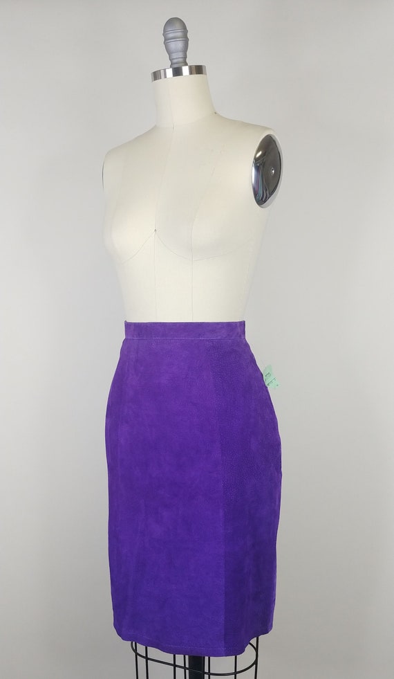 1980s Deadstock Purple Suede Pencil Skirt | Vinta… - image 4