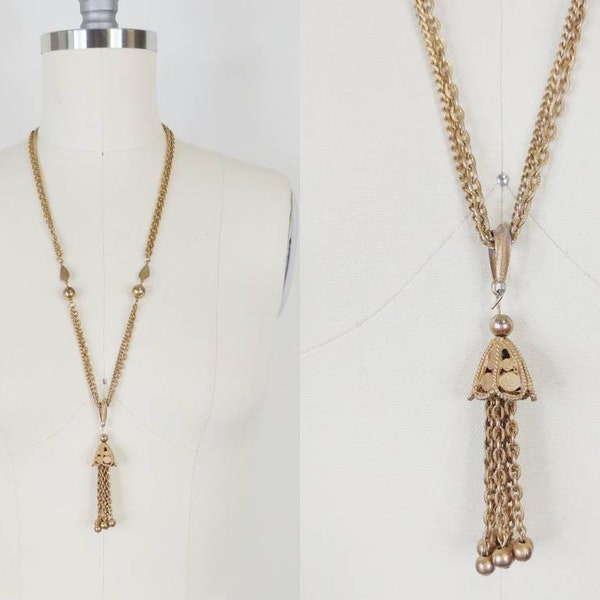 1960s Gold Tone Fringe Tassel Necklace | Vintage 60s Metal Necklace | Women's Jewelry