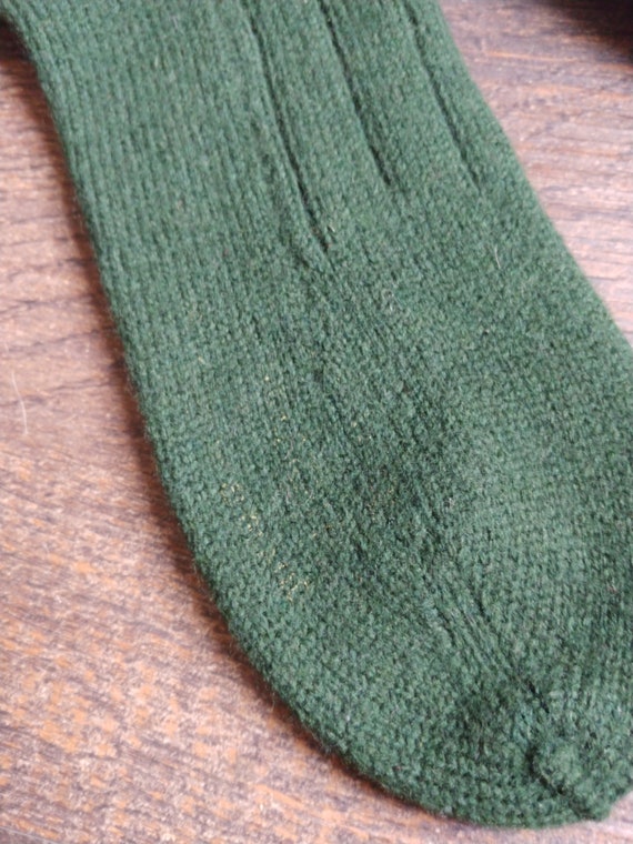 1940s Forest Green Wool Knit Knee Socks - image 6