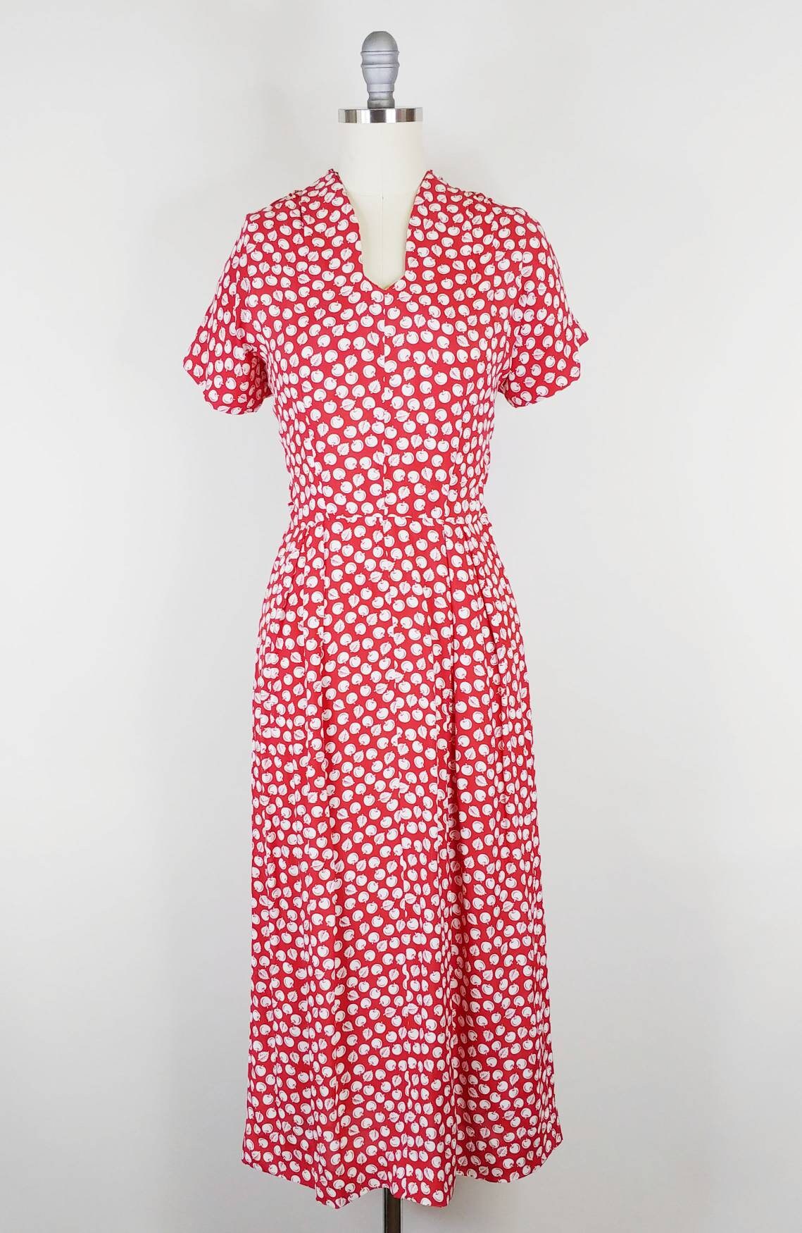 1940s Apple Novelty Print Rayon Dress | Vintage 40s Red