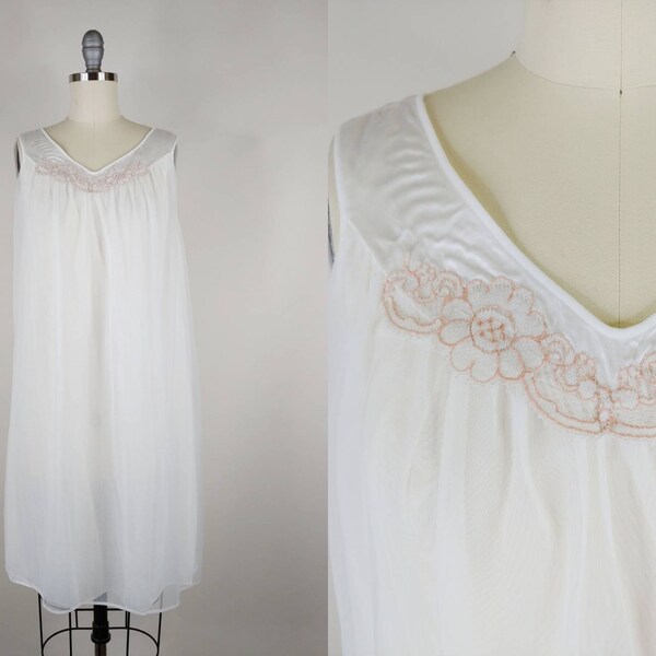 1960s Sears Ivory White Nylon Chiffon Babydoll Nightgown | Vintage 60s Sleeveless Lace Nightdress | Women's Sleepwear Small