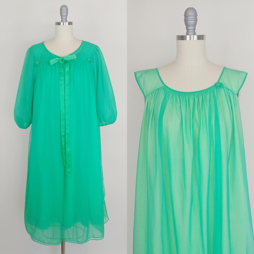 1960s Emerald Green Double Layer Chiffon Peignoir Set | Vintage 60s ...