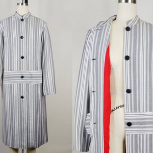 1960s Minx Modes Grey White Ticking Striped Coat | Vintage 60s does 20s Button Down Dropped Waist Spring Jacket  | Women&#39;s Outerwear Small