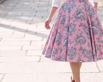 1950s Pink Paisley Sequin Polished Cotton Circle Skirt | Vintage 50s Full Skirt