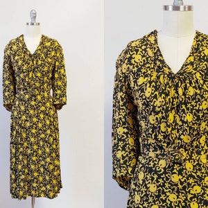 1930s Black and Yellow Rayon Dress Vintage 30s V Neck Day Dress Women's Clothing Large image 1