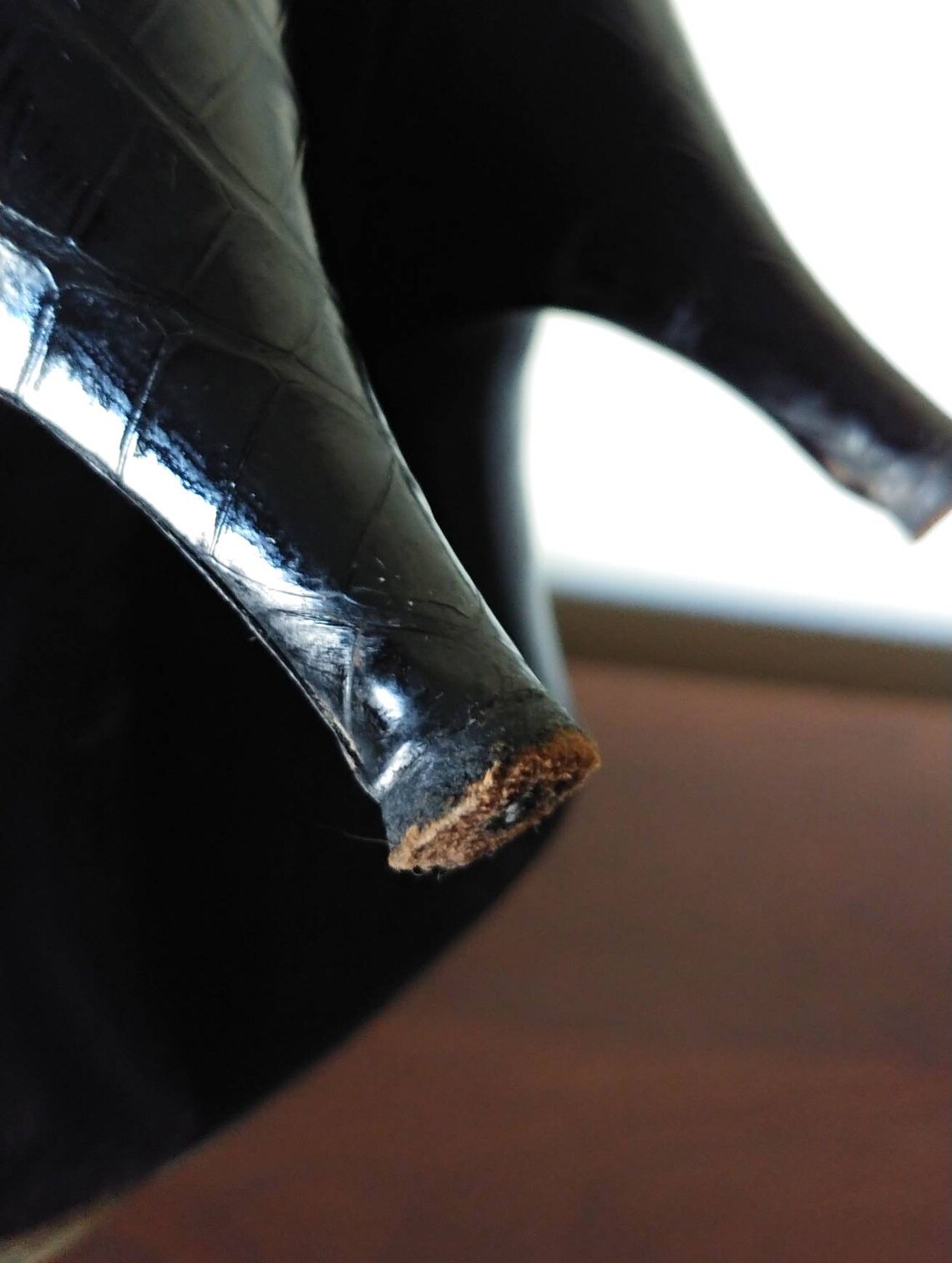 alligator skin pumps
