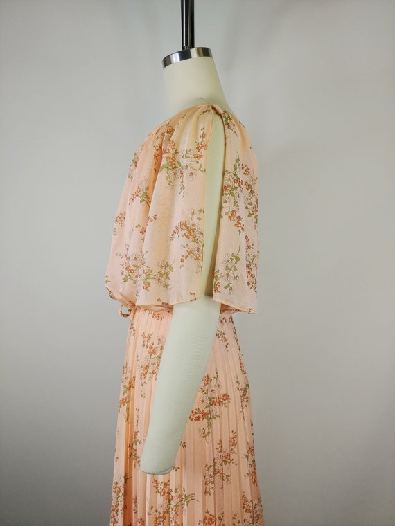 1970s Peach Daisy Print Polyester Maxi Dress | Vi… - image 7