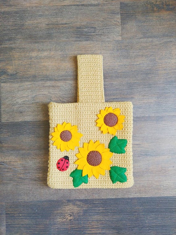 1970s Sunflower Ladybug Crochet Bag  | Vintage 70… - image 3