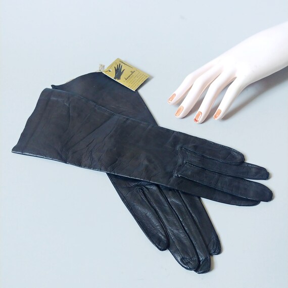 1950s Deadstock Black Leather Driving Gloves | Vin