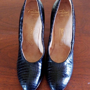 alligator skin pumps
