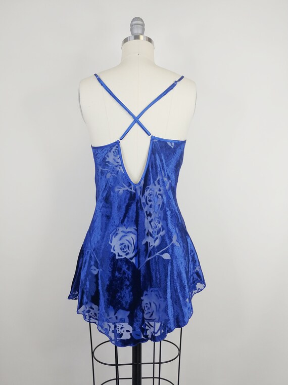 1990s Blue Rose Print Crushed Velvet Burnout Nigh… - image 7