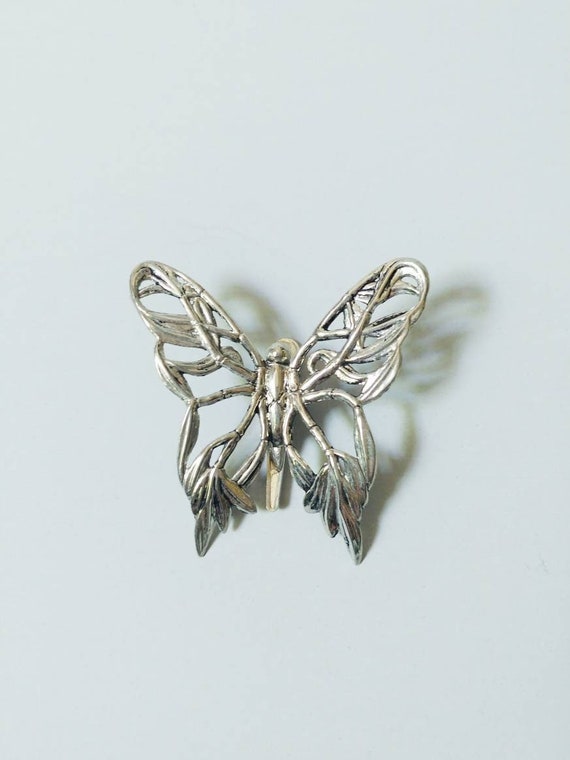 1980s John Hardy Butterfly Scarf Clip | Vintage 8… - image 1