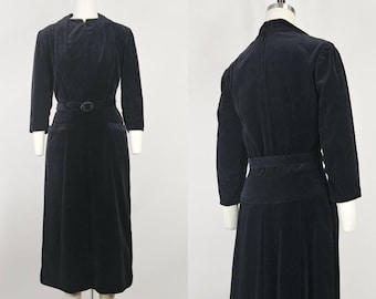 1940s Black Velvet Dress with Pockets | Vintage 40s Cocktail Formal Dress  | Women's Clothing Small