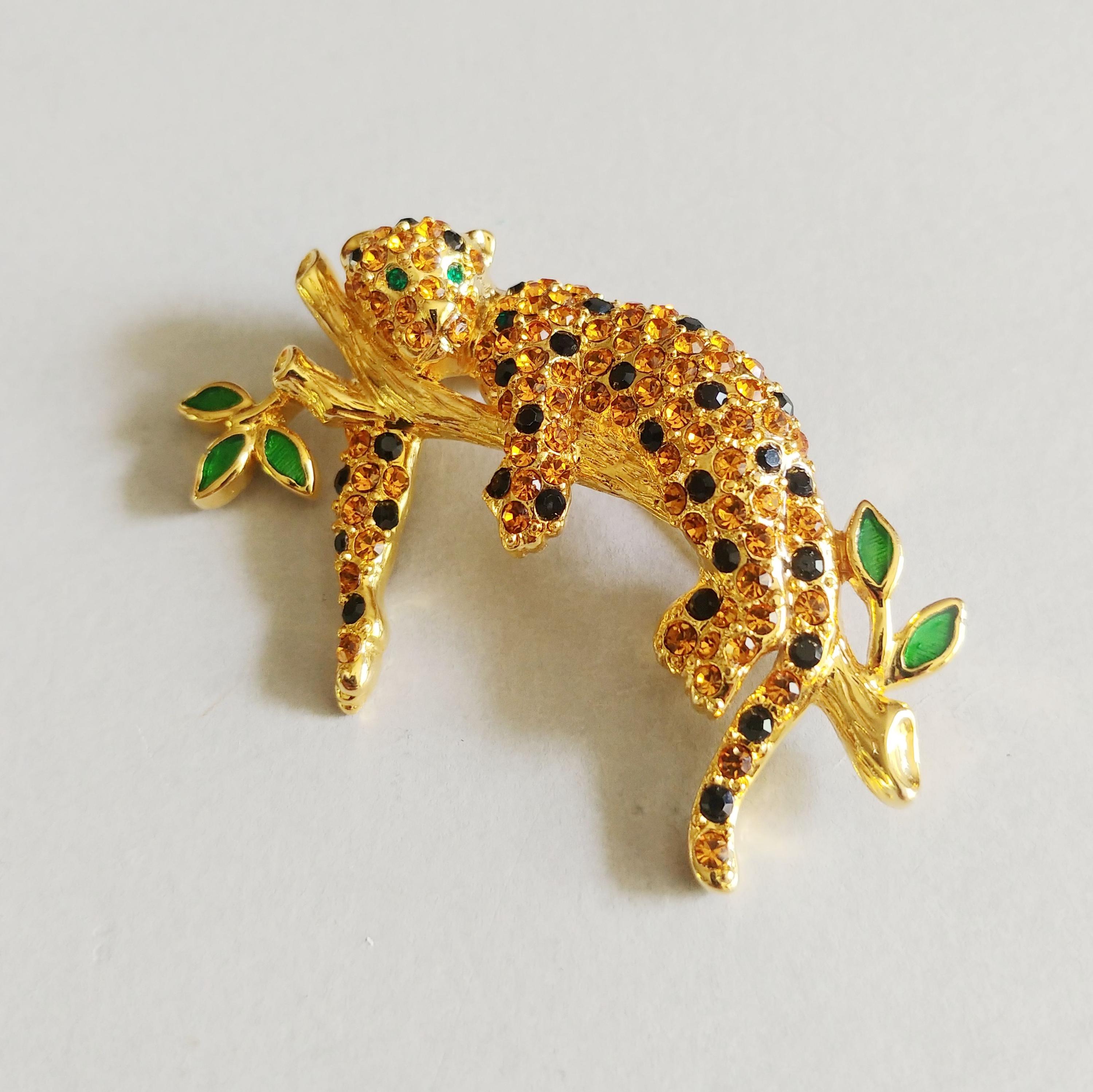 1997 Trifari Limited Edition Rhinestone Leopard Brooch | Vintage