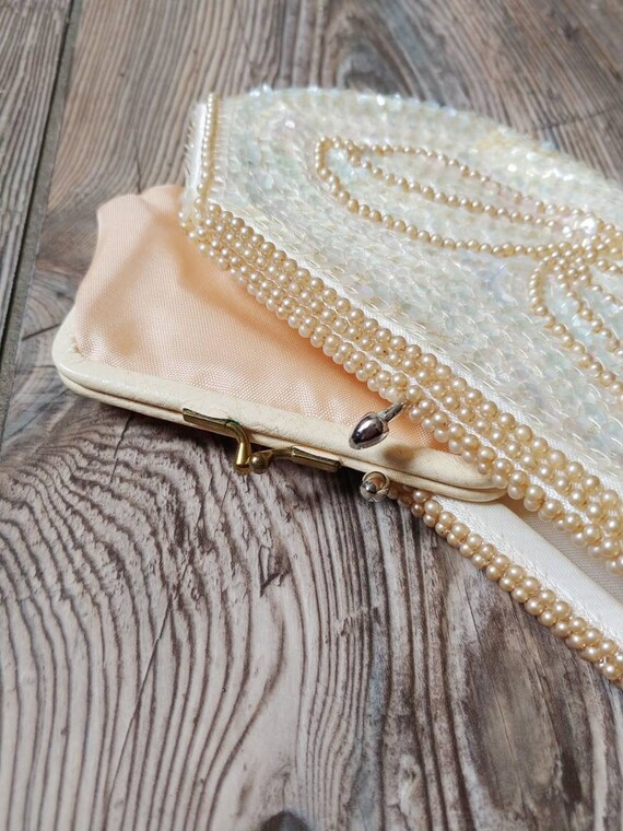 1960s Faux Pearl Sequin Beaded Purse | Vintage 60… - image 7