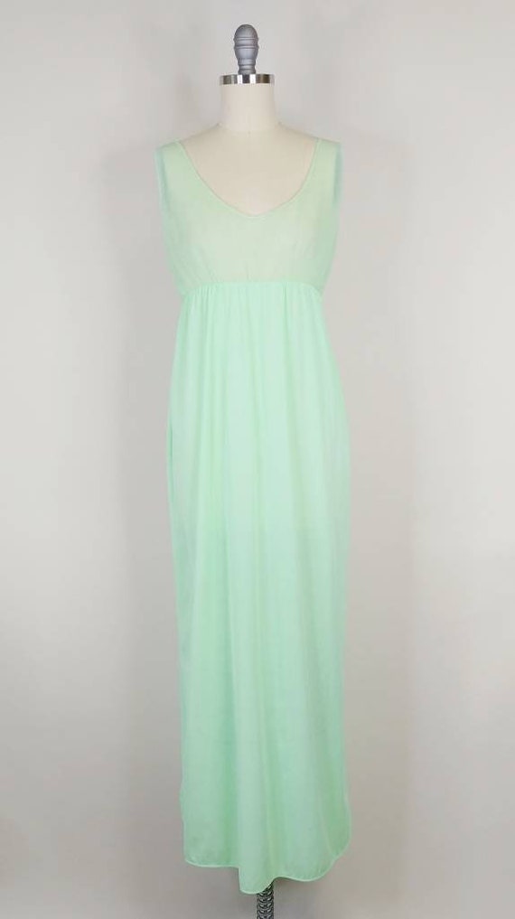 1970s Lime Green Nylon Chiffon Peignoir Set Vintage… Gem