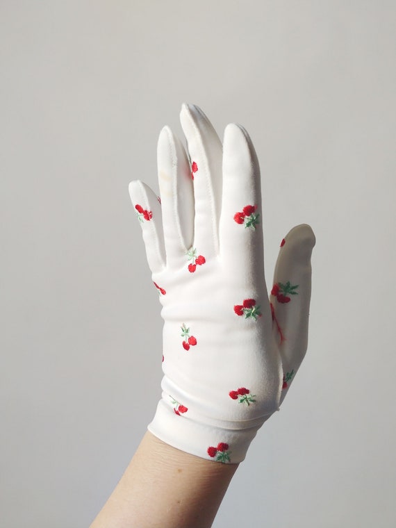 1960s Hansen Cherries Gloves | Vintage 60s Fruit … - image 3