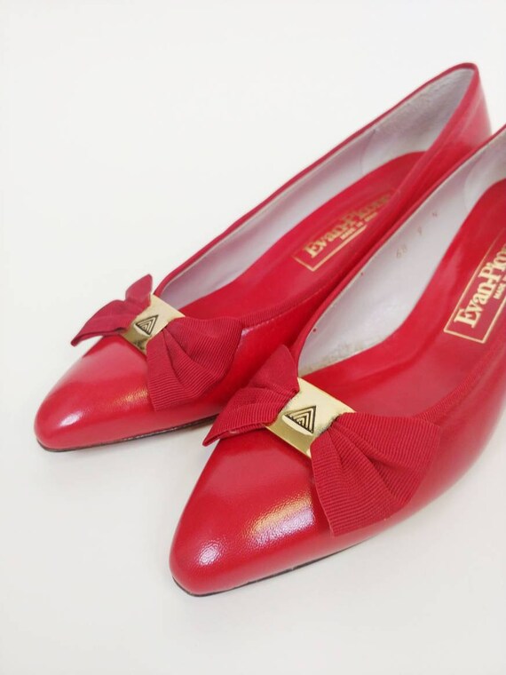1980s Evan Picone Cherry Red Leather Kitten Heels wit… - Gem