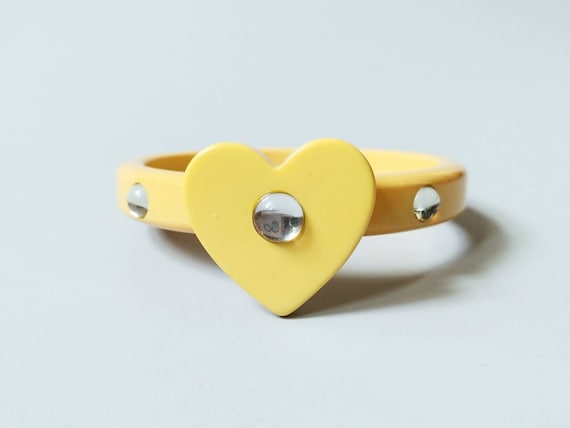 Fun Toys Bracelet Heart Shape - Assorted – TOYBOX