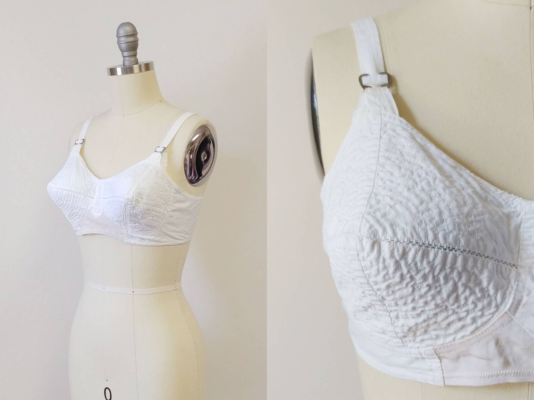 1950s Cotton Bullet Bra Vintage 50s Sweater Girl Cone Bra Women's Lingerie  Brassiere 32 C XS Small 