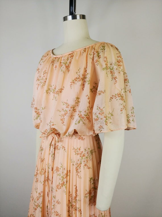 1970s Peach Daisy Print Polyester Maxi Dress | Vi… - image 6