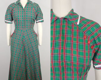 1940s Tartan Plaid Cotton Dress | Vintage Red Green Collared