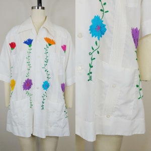 Vintage 1970s Guayabera Mexican Embroidered Men&#39;s Shirt