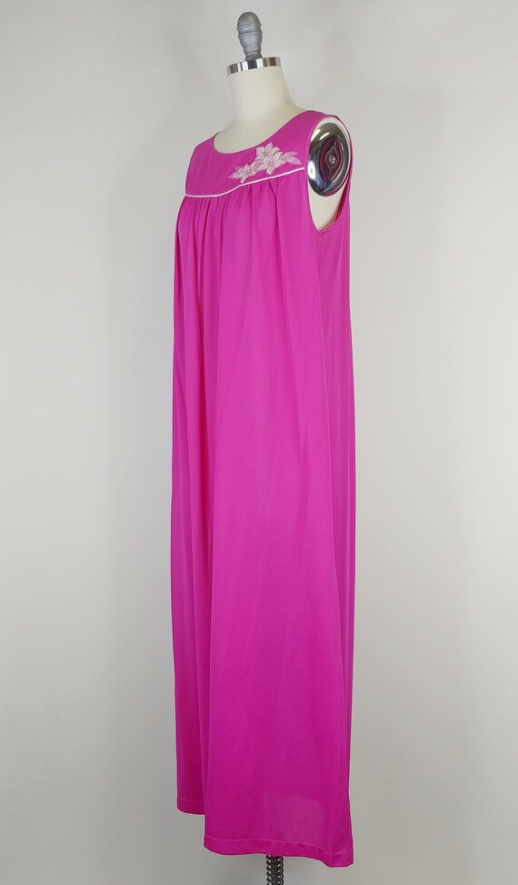 1960s Fuschia Pink Nylon Chiffon Nightgown | Vint… - image 5