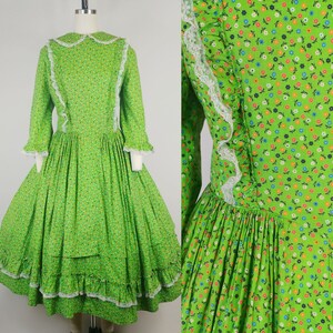 1960s Calico Cotton Prairie Dress | Vintage 60s Green Floral Fit N Flare  Folk Dress - Etsy