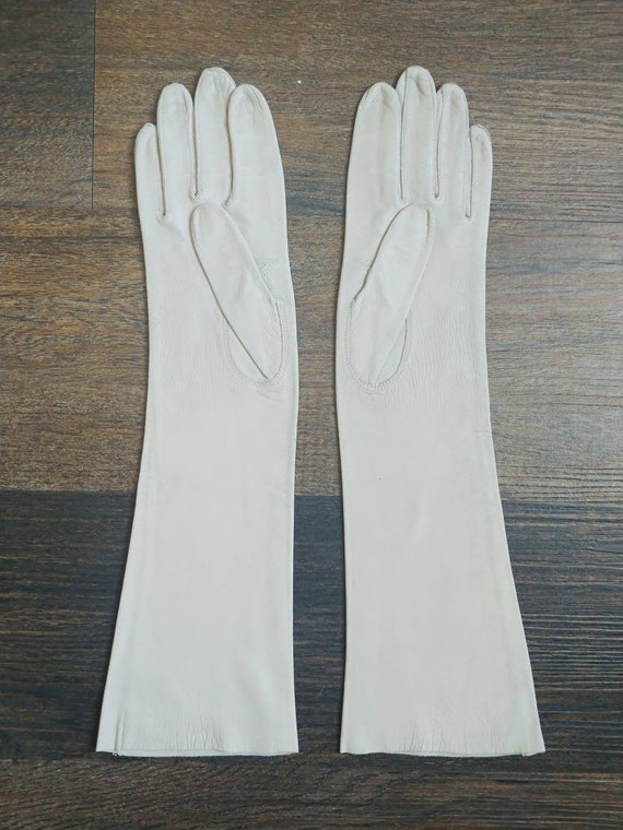 1960s Light Grey Leather Driving Gloves | Vintage… - image 7