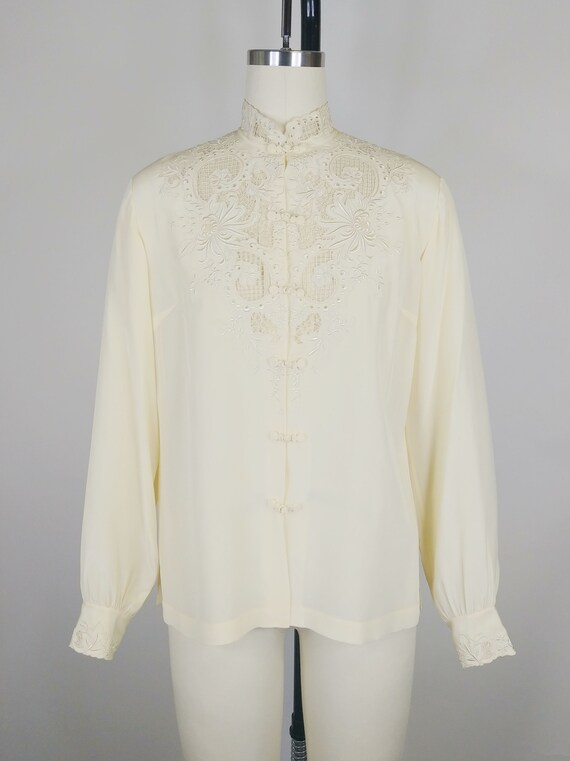 1970s Chinese Hand Embroidered Silk Blouse | Vint… - image 2